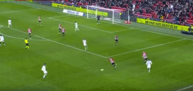 [国内足球]江文豪外围突施冷箭 完美弧线洞穿球门