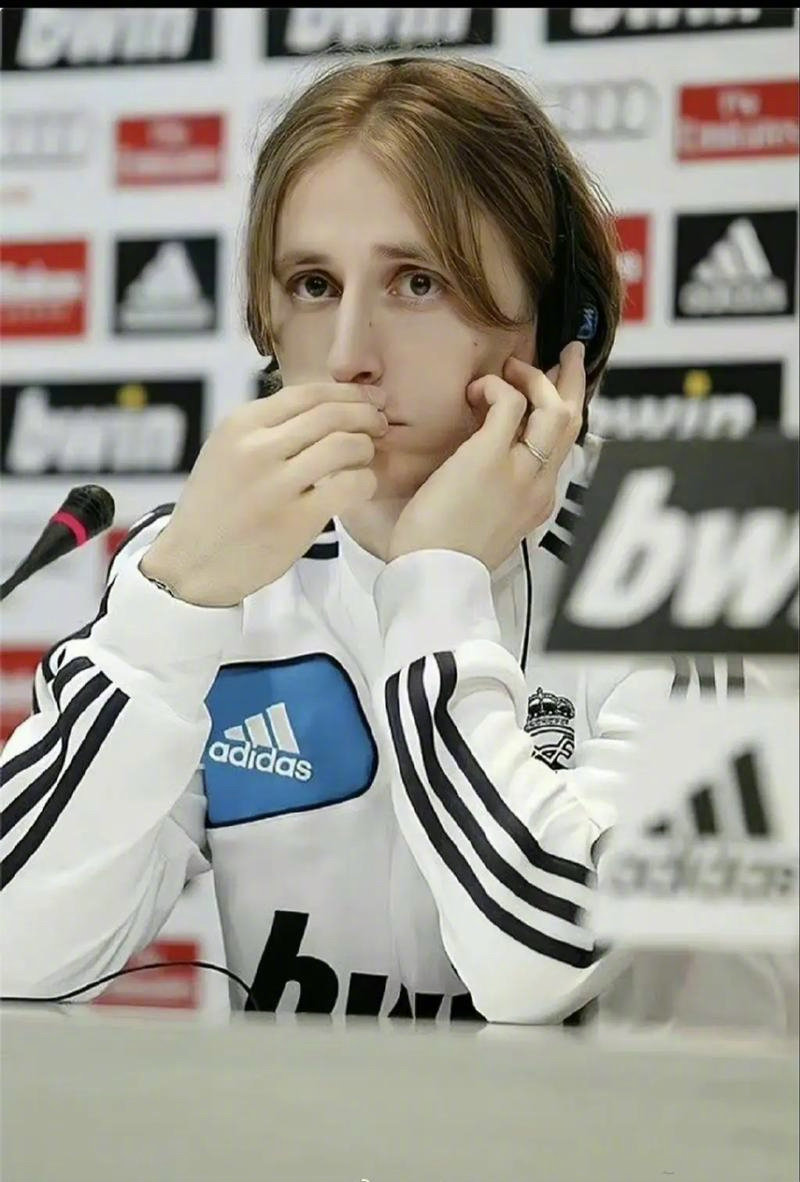 什么是“博弈论中的零知识证明”？未来线上牌局透明度的新曙光。（博弈论中的零知识证明：线上牌局透明化的新时代）